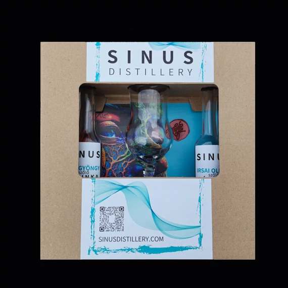 Sinus díszdobozos pálinka gravírozott pohárral - fehér
