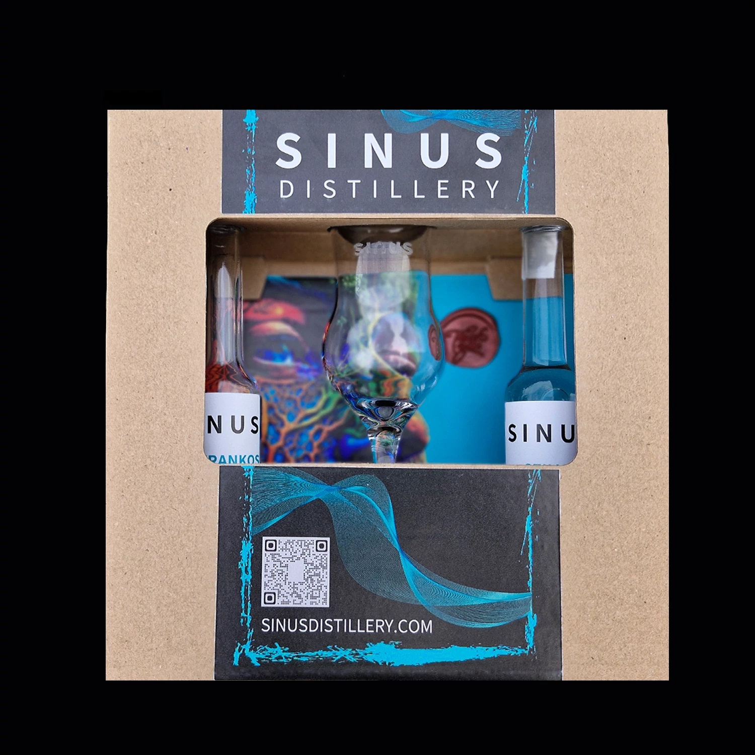 Sinus Díszdobozos Pálinka Gravírozott Pohárral - (Fekete)